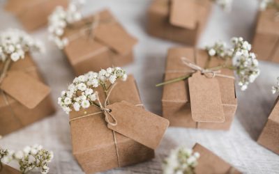 Najlepsze personalizowane prezenty dla gości weselnych – Ranking 2026